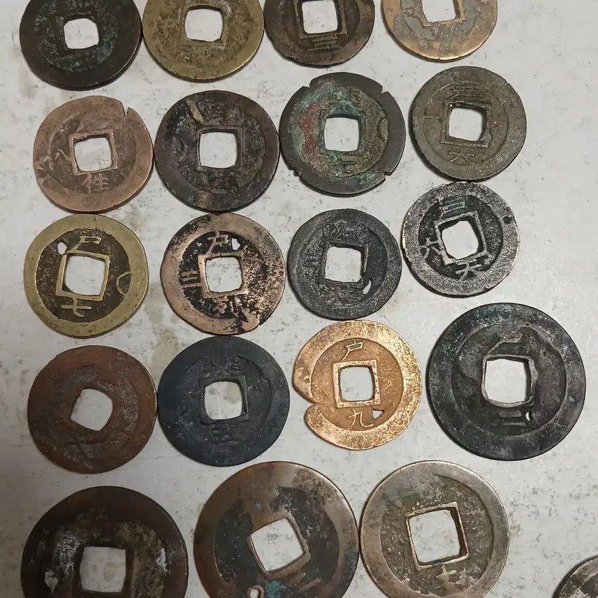 [BUNJANG] Joseon Sangpyeong Tongbo Coin Set (49 Pieces) / 조선 상평통보 D.P용 49점 분양