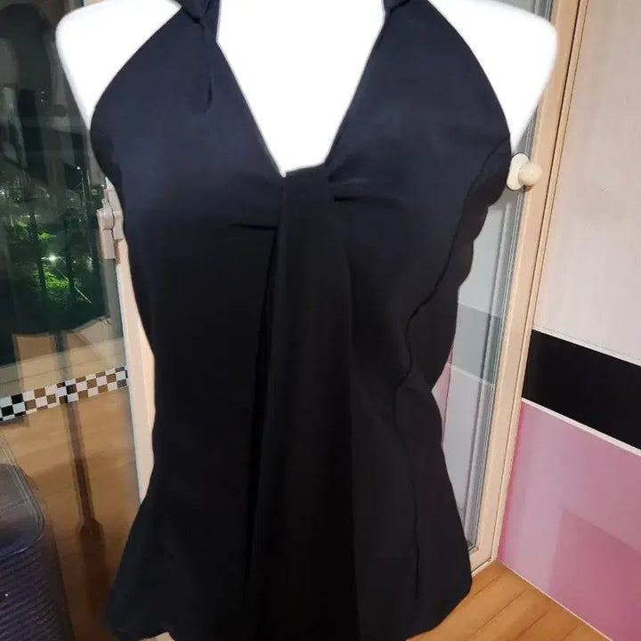 [BUNJANG] Black Ribbon Halterneck Blouse / 블랙 리본 홀터넥 블라우스
