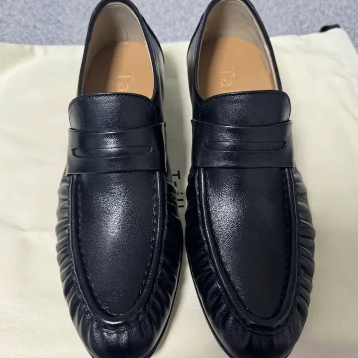 [SOLD OUT] 타일레 로퍼