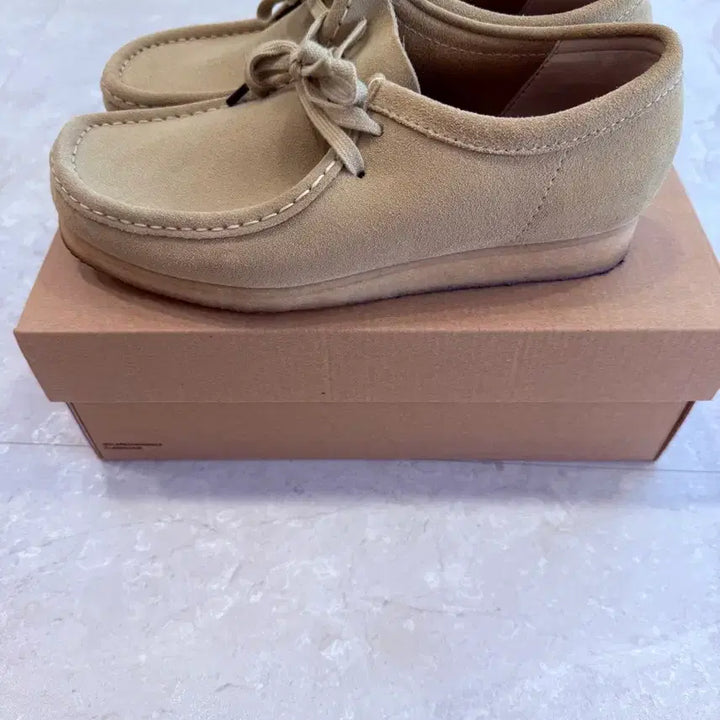 [BUNJANG] Clarks Wallabee Maple Suede Shoes / 클락스 왈라비 메이플스웨이드