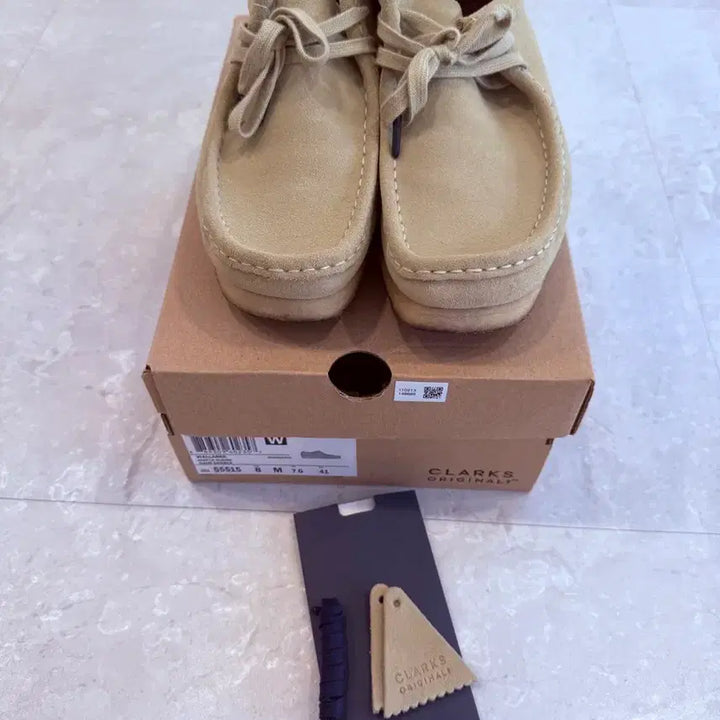 [BUNJANG] Clarks Wallabee Maple Suede Shoes / 클락스 왈라비 메이플스웨이드