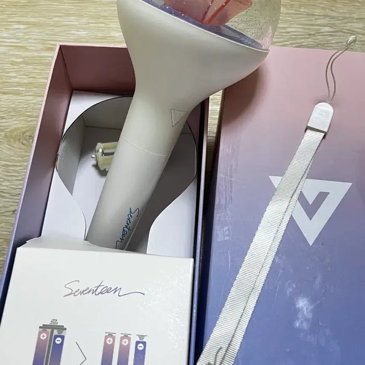 [BUNJANG] SEVENTEEN Official Light Stick / 세븐틴 응원봉