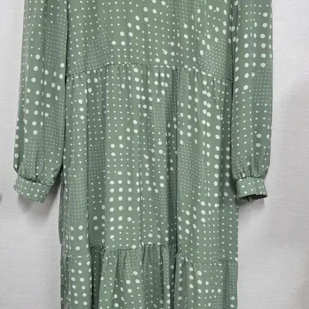 [BUNJANG] Mint Dot Collar Long Dress / 민트 도트 롱 원피스 카라넥(AI생성 착용컷)