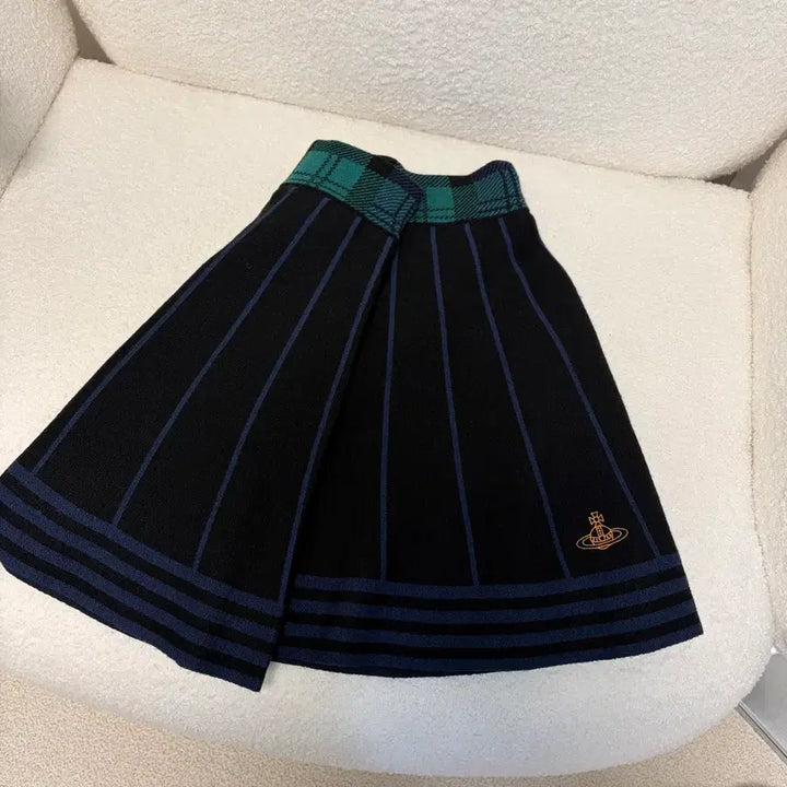 [BUNJANG] Vivienne Westwood Flare Skirt / 비비안웨스트우드 플레어 스커트 골프치마