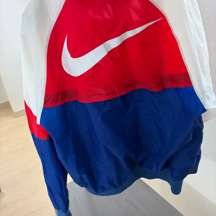 [BUNJANG] Nike Unisex Windbreaker Jacket / 남녀공용 나이키 바람막이