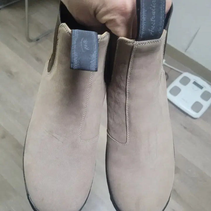 [BUNJANG] Gradus Chelsea 02 Boots Taupe 275 / 그라더스 첼시02 팝니다.