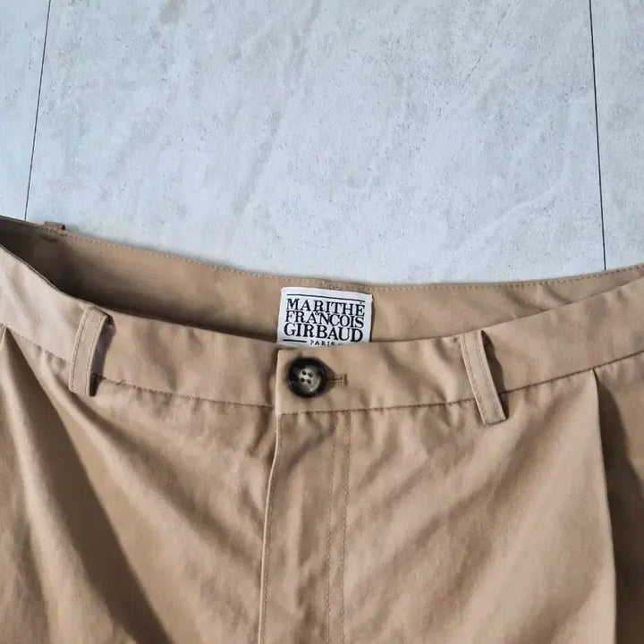 [BUNJANG] Marithe Francois Girbaud Pinched Wide Pants - Beige (L) / 마리떼프랑스와 저버 핀턱 와이드 팬츠 L