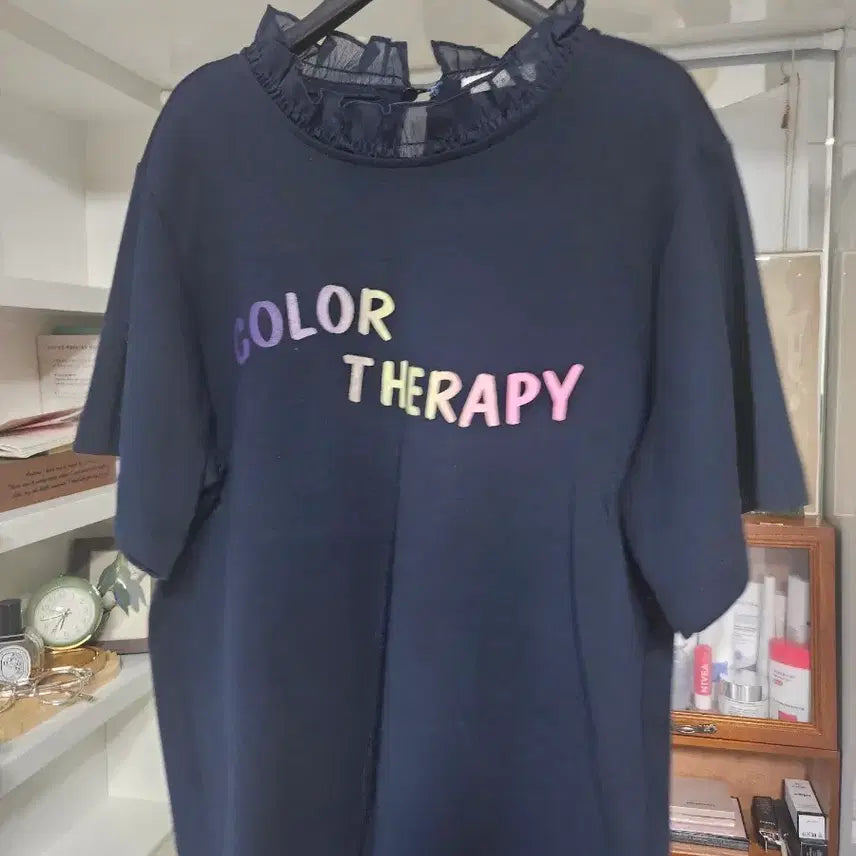 [BUNJANG] IT MICHAA Collar Frill Detail Relaxed Fit Short Sleeve T-Shirt / 잇미샤 카라포인트 여유핏 반팔티 총장65