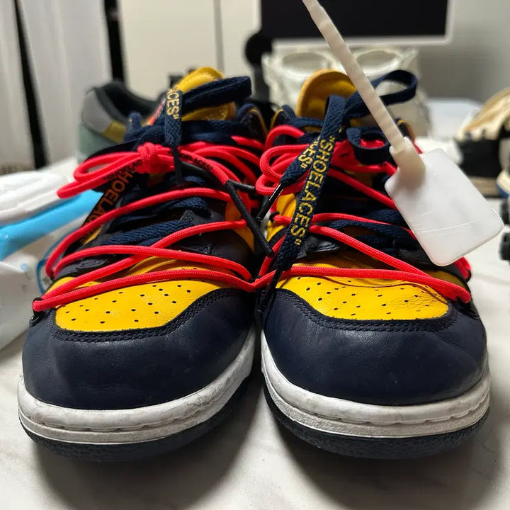 [BUNJANG] Nike x Off-White Dunk Low University Gold Midnight Navy / 나이키 x 오프화이트 덩크 로우 유니버시티 골드 미드나잇 네이비 265