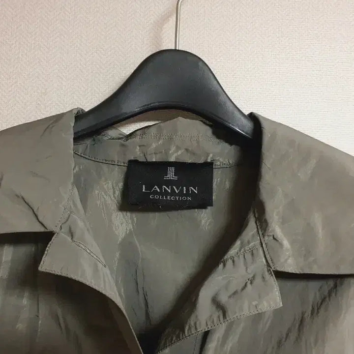 [BUNJANG] Lanvin Collection Voluminous Sleeve Glossy Jumper / 랑방컬렉션 볼륨 슬리브 글로시 점퍼 55사이즈 정품
