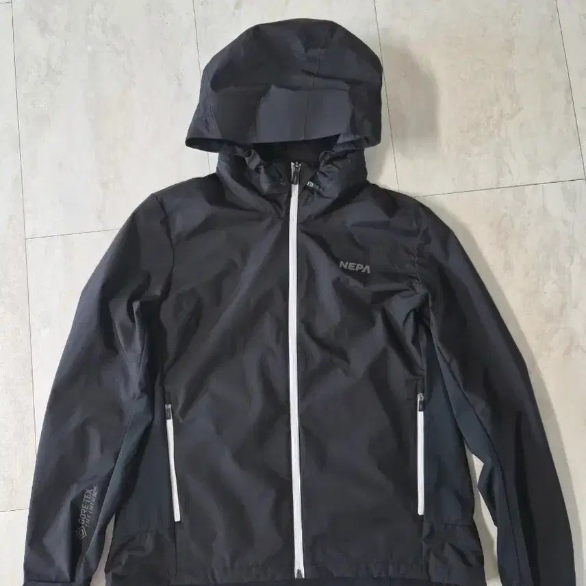 [BUNJANG] Nepa Gore-Tex Windbreaker Jacket / 여성 네파 고어텍스 바람막이 점퍼