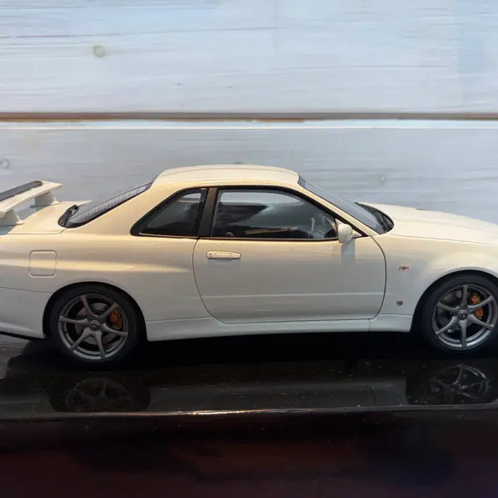 [BUNJANG] AutoArt 1:18 Nissan GTR R-34 Diecast Model / 1:18 오토아트 닛산 GTR R-34 다이캐스트 판매