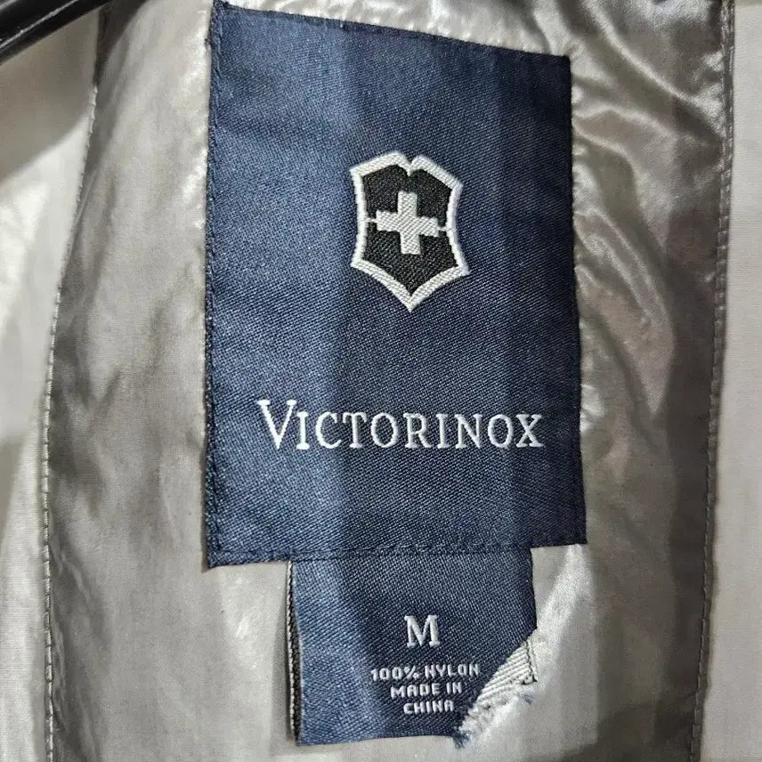 [BUNJANG] Victorinox Grey Men&