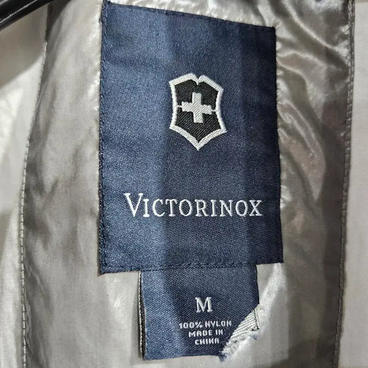 [BUNJANG] Victorinox Grey Men&