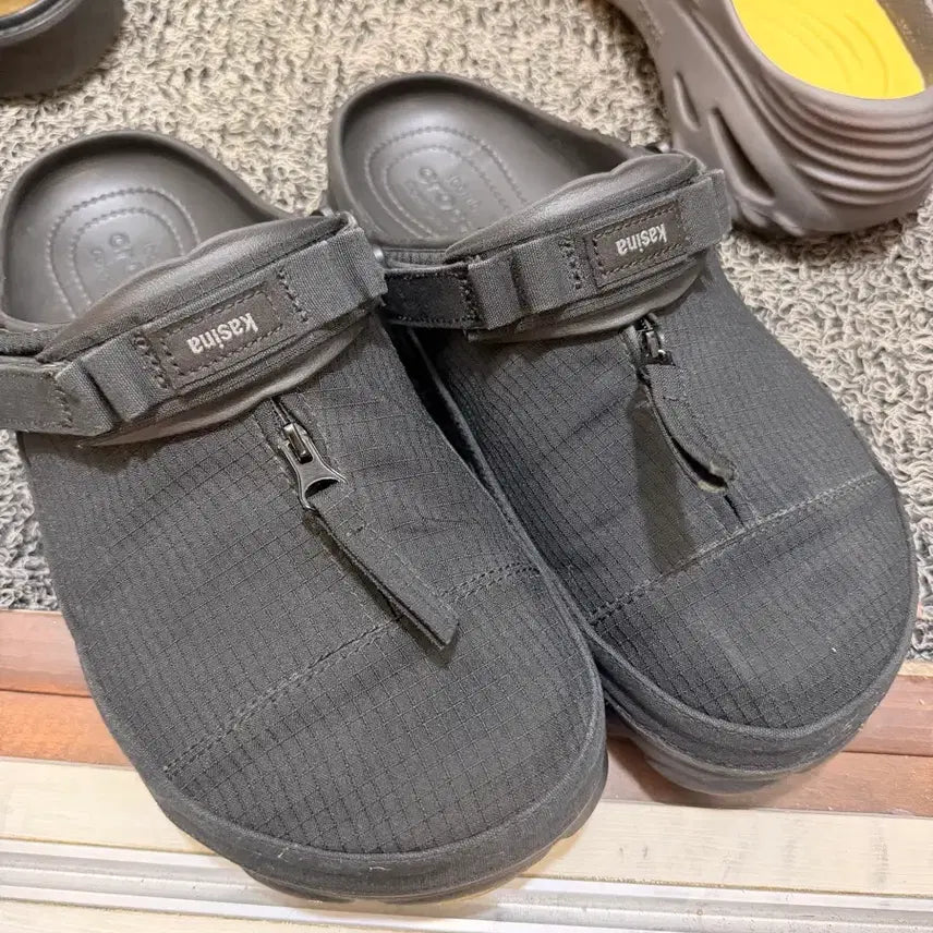[BUNJANG] Crocs x Kasina All Terrain Clog Black 290 / 크록스 카시나 올 터레인 클로그 블랙 290
