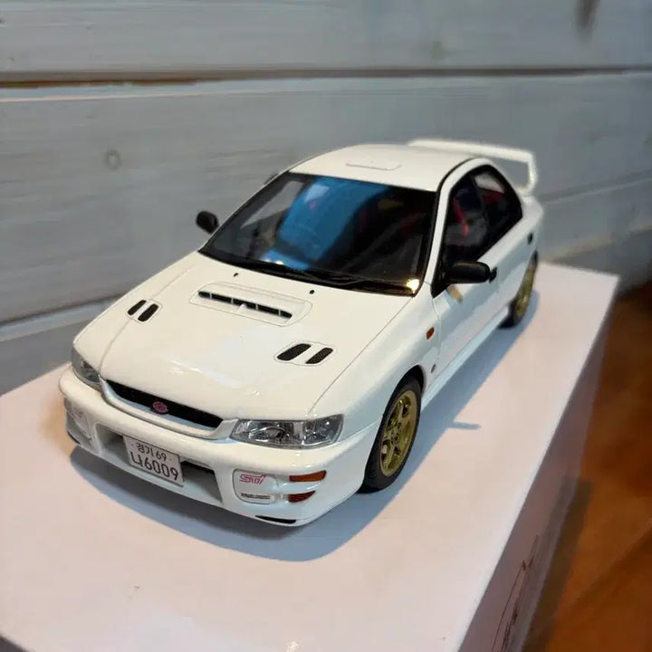 [BUNJANG] OttO Mobile 1:18 Subaru Impreza Die-cast Model / 1:18 오또모빌 스바루 임프레자 다이캐스트 판매