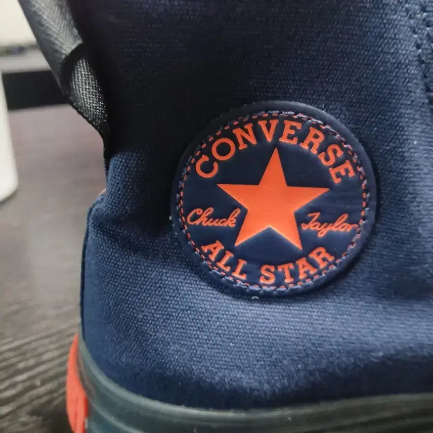 [BUNJANG] Converse Authentic High-Top Sneakers (Size 260) / 컨버스 정품하이탑260상태굳 여름가능