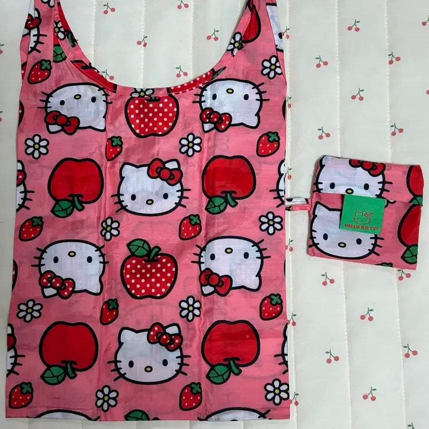 [BUNJANG] Baku Bag Hello Kitty Baby Bag / 바쿠백 헬로키티 애플 베이비 바쿠백 판매합니다