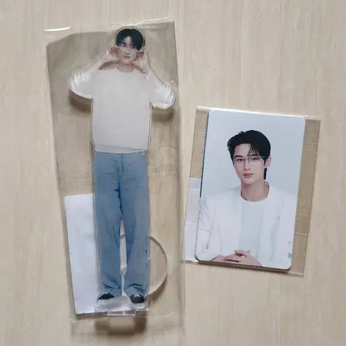 [BUNJANG] Byun Woo Seok Physiogel Standee Photocard Set (Sealed) / 변우석 <미개봉>피지오겔 등신대,포토카드