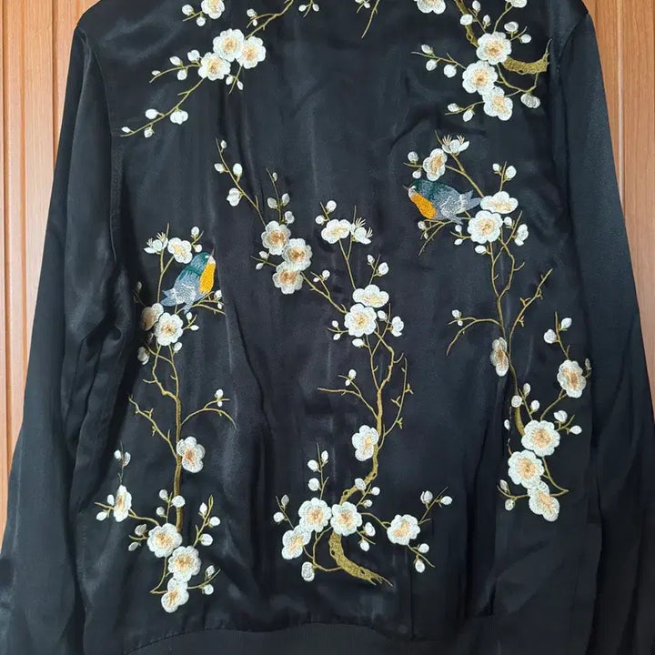 [BUNJANG] Zara Embroidered Jumper / 자라 자수 점퍼