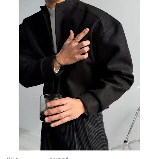 [BUNJANG] BlancTo Moment Shoulder Cropped Cardigan Jacket / 블랑토 모먼트 숄더 크롭 가디건 자켓