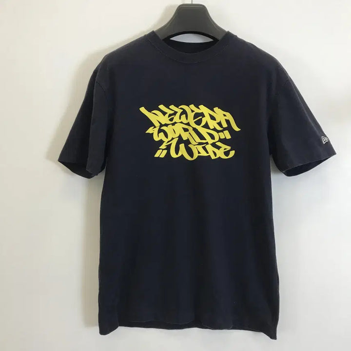 [BUNJANG] New Era Graffiti T-Shirt Navy L / 뉴에라 그래피티 반팔티 네이비 [L]