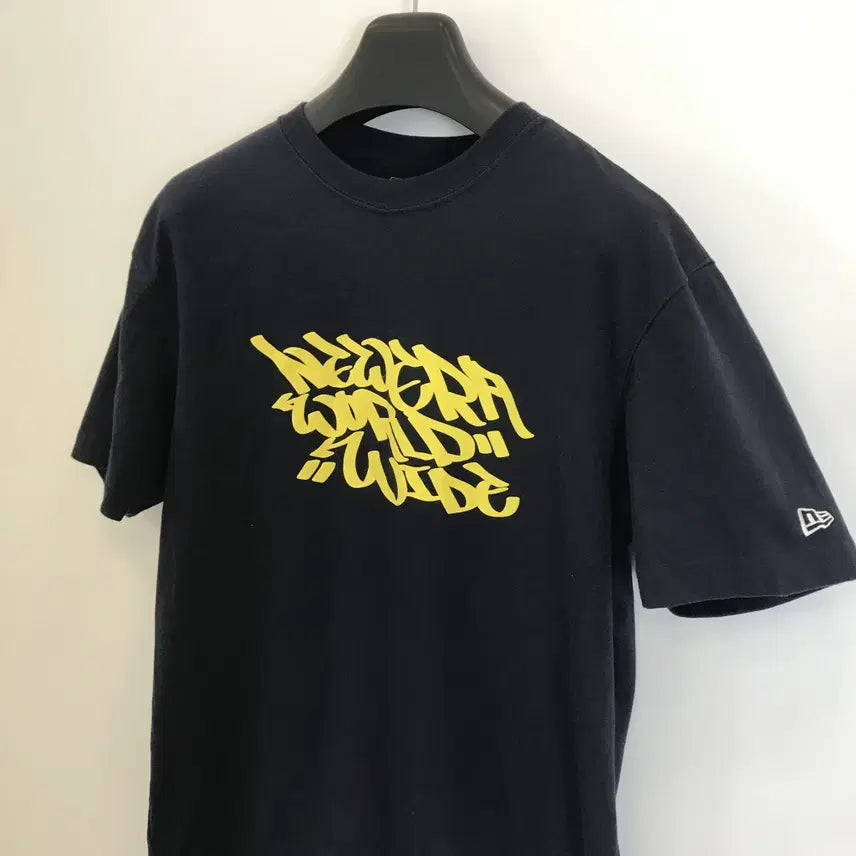 [BUNJANG] New Era Graffiti T-Shirt Navy L / 뉴에라 그래피티 반팔티 네이비 [L]