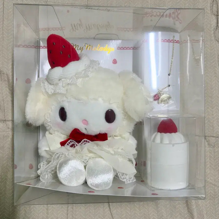 [BUNJANG] Sanrio My Melody "Shortcake 1st Edition" Plush Doll / 마이멜로디 쇼트케이크 1탄 누이 장식인형 개봉 초판