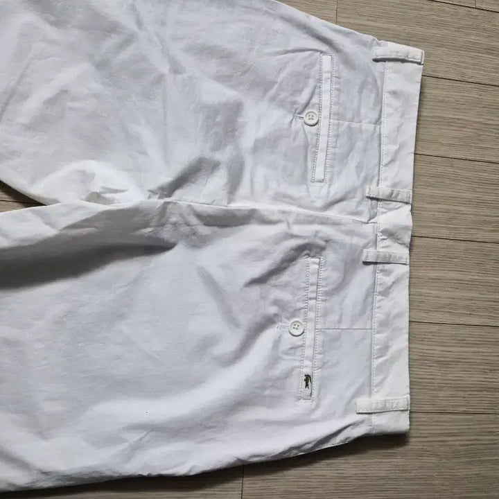 [BUNJANG] Lacoste White Cotton Pants (Size 30) / 라코스테 화이트 면바지(30)