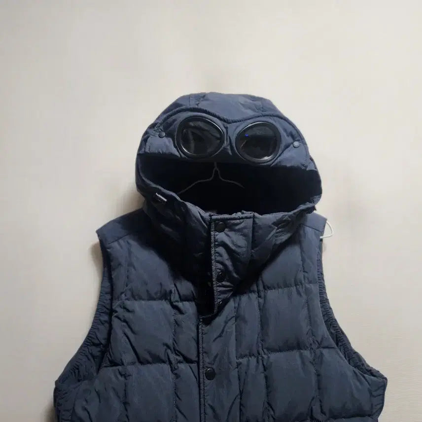 [BUNJANG] CP Company Goggle Padded Vest Navy / CP 컴퍼니 고글 패딩 조끼 네이비