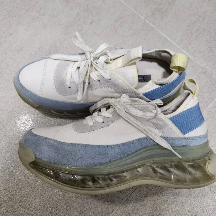 [BUNJANG] Vera Wang Genuine Air Sneakers Size 235 / 베라왕 정품  에어  스니커즈 상태좋아요  사이즈 235