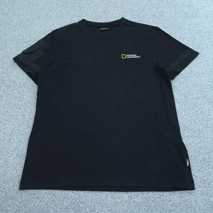 [BUNJANG] National Geographic Short Sleeve T-Shirt Size L / L 내셔널지오그래픽 반팔 티 | 0504C19