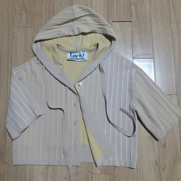 [SOLD OUT] 럭키슈에뜨 후드 니트 가디건