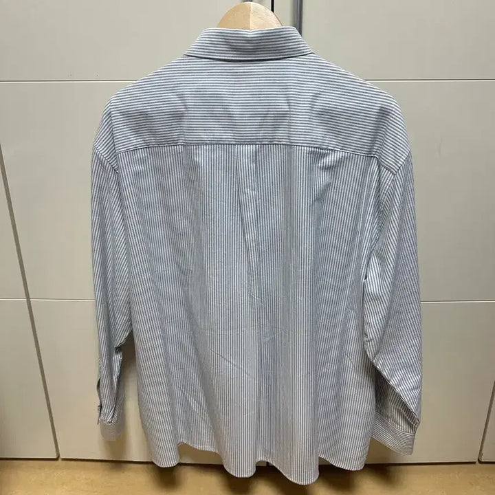 [BUNJANG] Beslow Oversized Stripe Shirt / 비슬로우 오버핏 스트라이프 셔츠