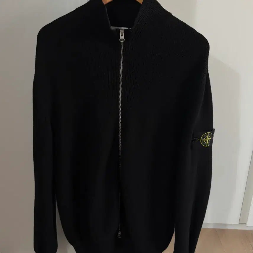 [BUNJANG] Stone Island Knit Zip-Up Black M / 스톤아일랜드 니트 집업 블랙 m