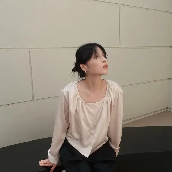 [BUNJANG] m.o.k Date Blouse / m.o.k 모크 mok 데이트 블라우스