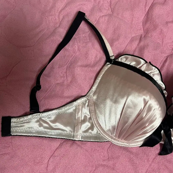 [BUNJANG] Aiméeフィール Pink Satin Bra 65E / 에메필 핑크 새틴 광택 브라 브래지어 65E