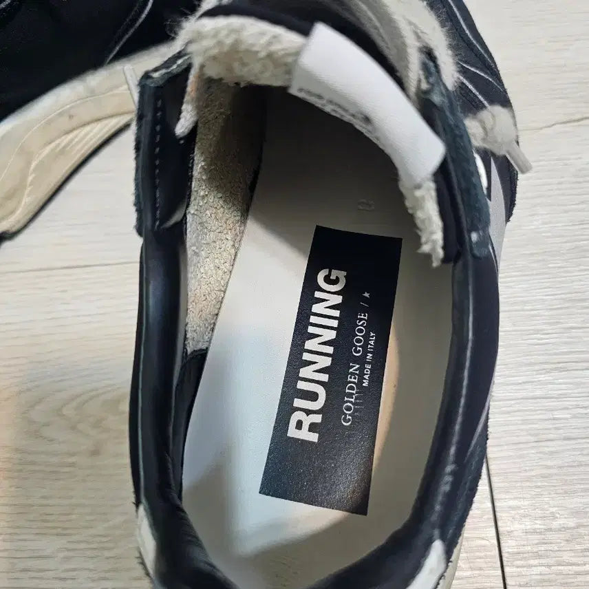 [BUNJANG] Golden Goose Running Sole Black Sneakers / 골드구스 러닝솔 판매합니다