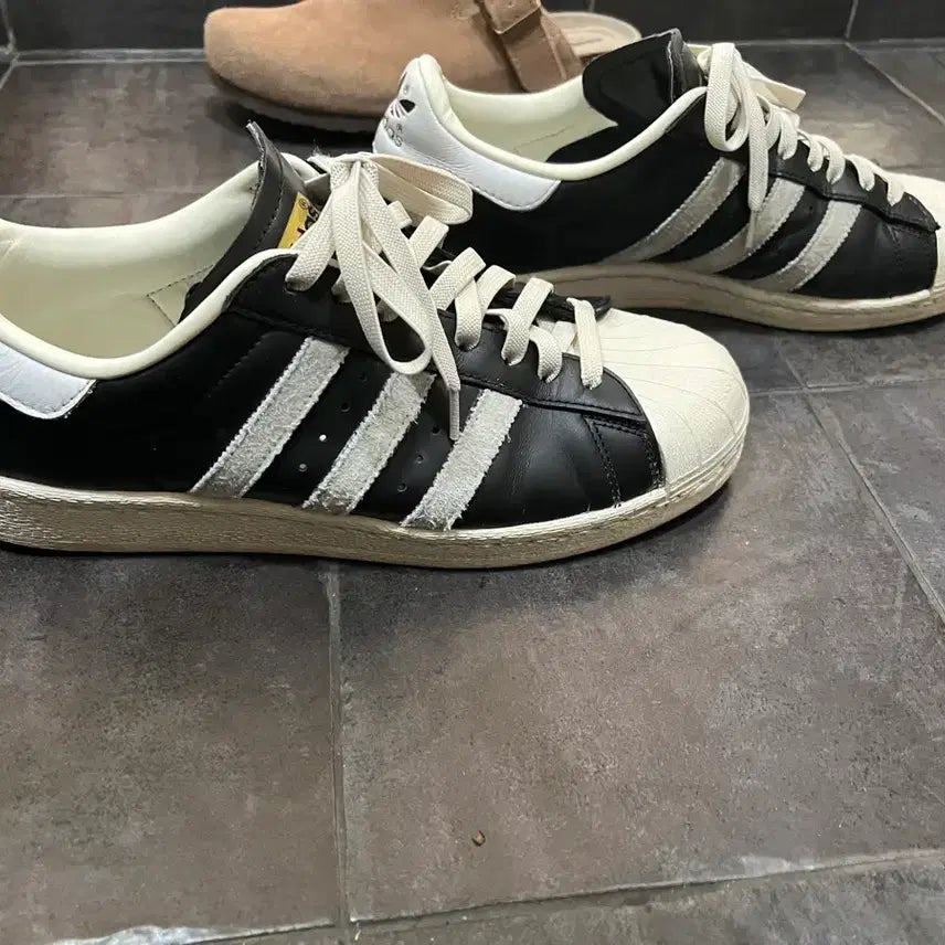 [BUNJANG] Adidas Superstar 270 Black &amp; White Sneakers / 아디다스 슈퍼스타 270