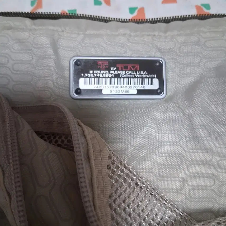 [BUNJANG] Tumi Khaki Crossbody Bag / TUMI-카키색 크로스백ㅡ30~30센티,택포