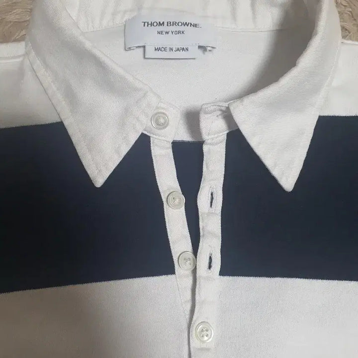 [BUNJANG] Thom Browne Stripe Polo Shirt Size 4 (105) / 톰브라운 스트라이프 폴로셔츠  사이즈 4 실측 105