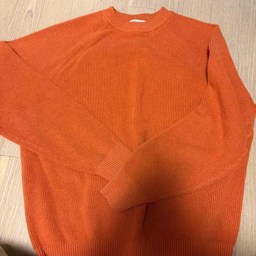 [BUNJANG] Socin Round Knit Orange Size S / Socin 라운드니트 오렌지 컬러 s사이즈