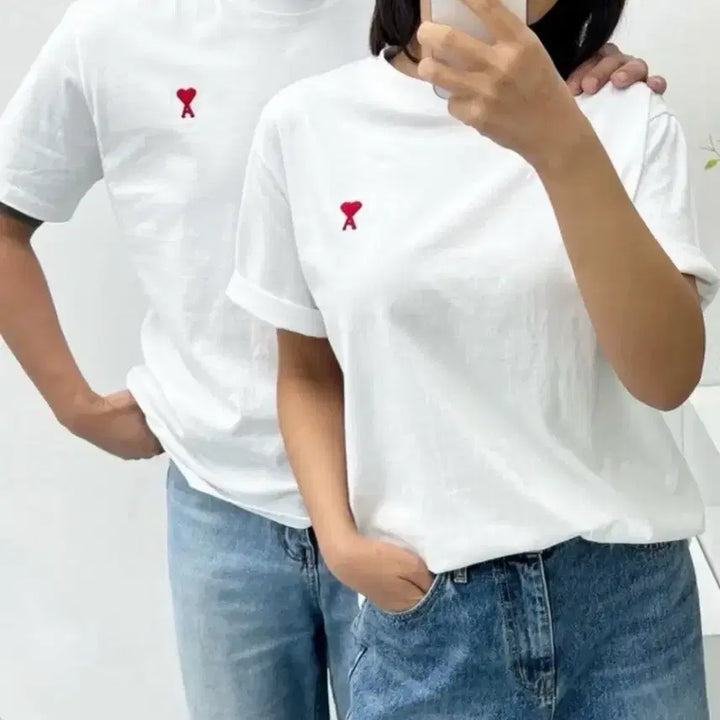 [BUNJANG] AMI Small Heart Short Sleeve T-Shirt Navy/White/Black / 아미 스몰 하트 반팔 티셔츠 네이비/화이트/블랙