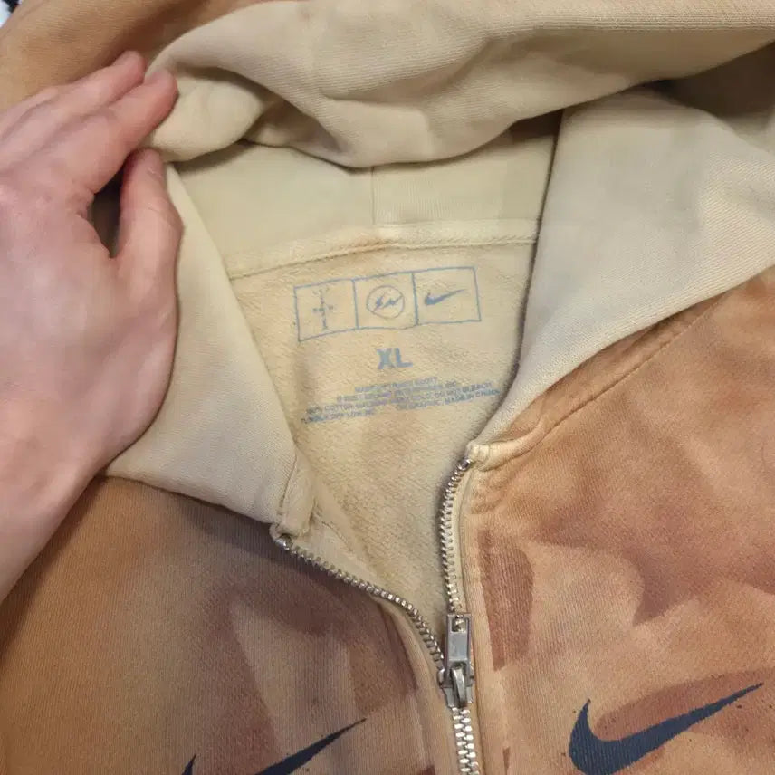[BUNJANG] Travis Scott Cactus Jack Fragment Nike Collaboration Hoodie / [XL]트래비스 스캇 캑터스 잭 프라그먼트 나이키 후드 집업