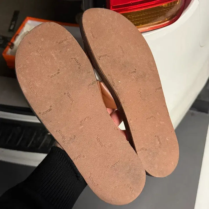 [BUNJANG] Hermès Izmir Slipper / 에르메스 이즈미르 슬리퍼 42.5