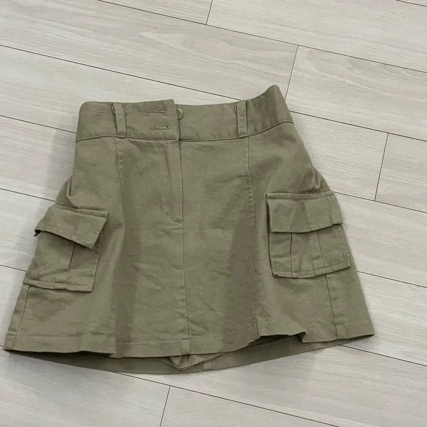 [BUNJANG] Khaki Cargo Mini Skirt / 카키색 카고 미니스커트