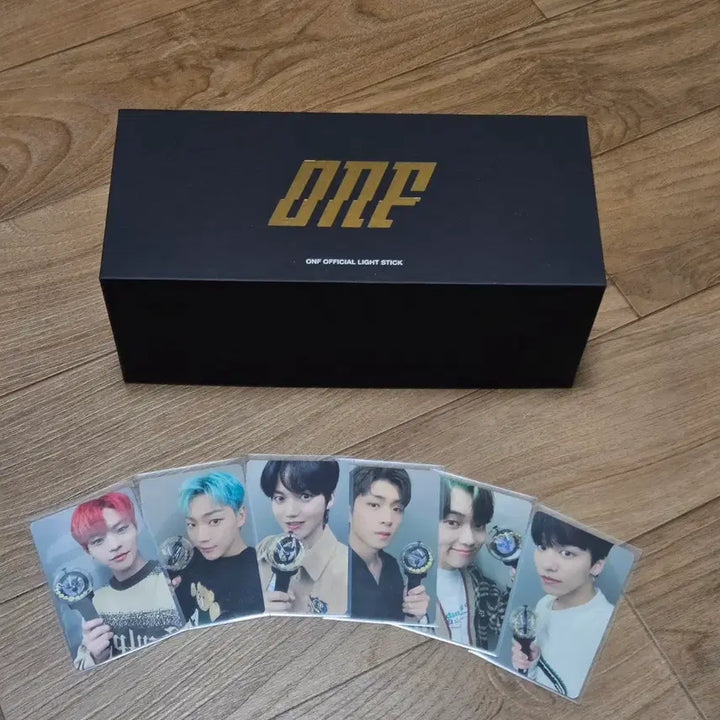 [SOLD OUT] 온앤오프 응원봉 워프봉 +미공포 포카 6종
