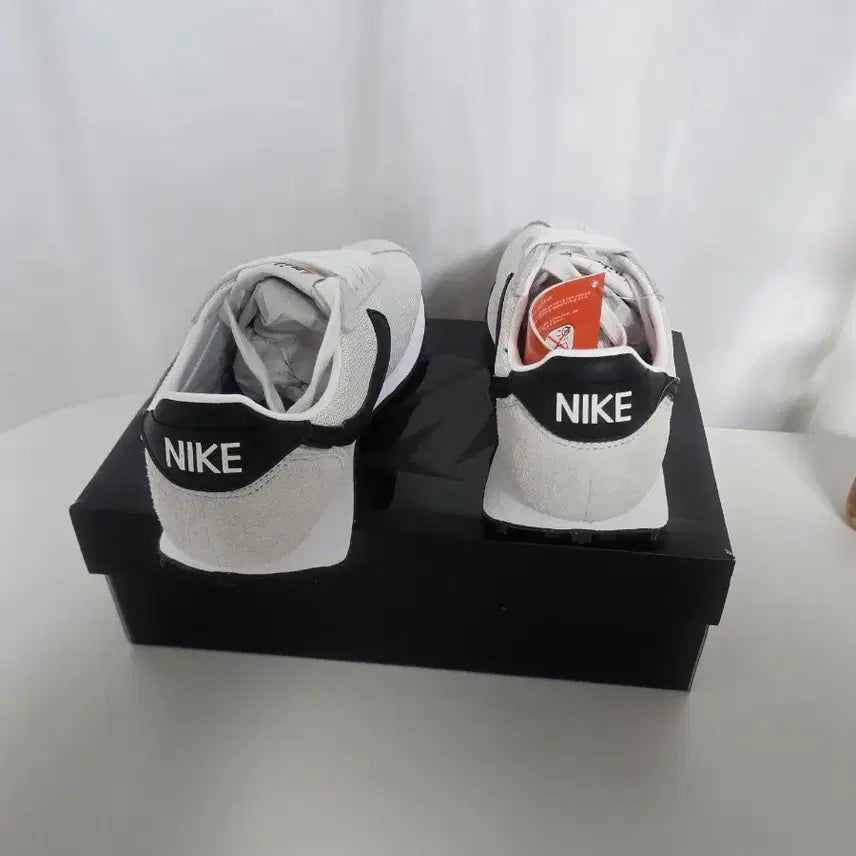 [BUNJANG] Nike LD1000 White Black Retro Running Shoes (240mm) / 나이키 LD1000 240 새상품 정품 운동화