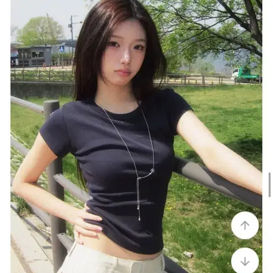 [BUNJANG] Modi Mood U-Neck Daily Short-Sleeve T-Shirt / 모디무드 데일리 반팔티 유넥