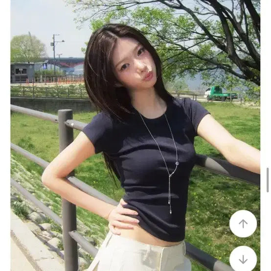[BUNJANG] Modi Mood U-Neck Daily Short-Sleeve T-Shirt / 모디무드 데일리 반팔티 유넥
